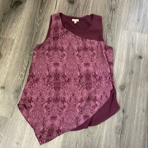 💚Juicy Couture sleeveless snake-print asymmetrical blouse Casual Office Chic